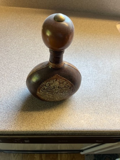 WHISKEY DECANTER