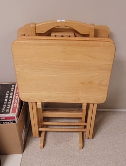2 WOODEN FOLDING DINNER PORTABLE TABLES