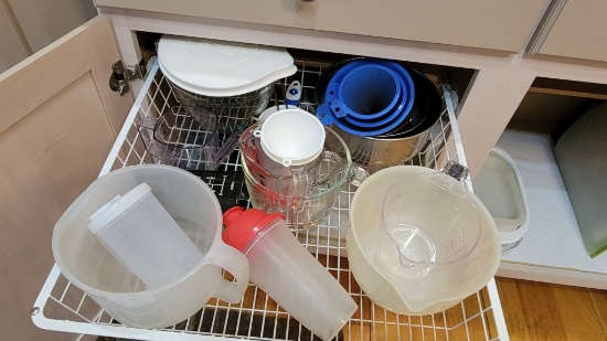 MEASURING CUPS, BOWLS