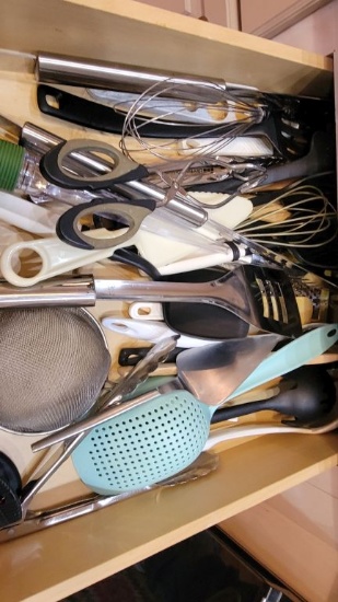 DRAWER OF COOKING UTENSILS