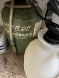 3 SPRAYER, 1 AIR TANK