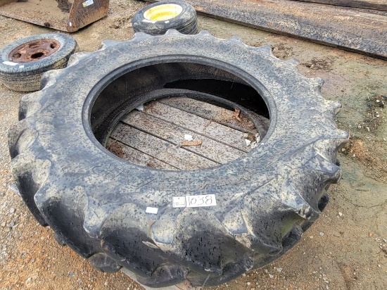 18.4 R 38 TRACTOR TIRE
