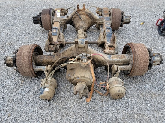 TANDEM AXLE FOR BIG RIG OR DUMP TRUCK HENDRIXSON SUSPENSION, SELLER SAID RE