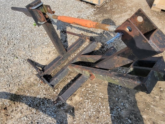 3PH SCISSOR HAY LIFT WITH SPEAR