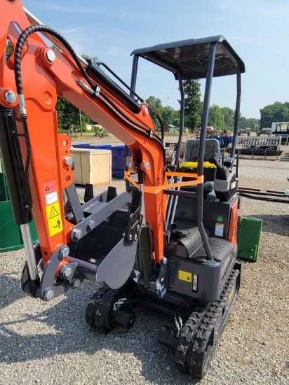 2025 AGT MX15RX MINI EXCAVATOR RATO 13.5HP, 8.6KW WITH PILOT SYSTEM, GAS EN