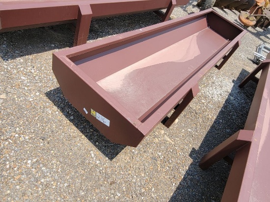 NEW 10' RED METAL FEED BUNK