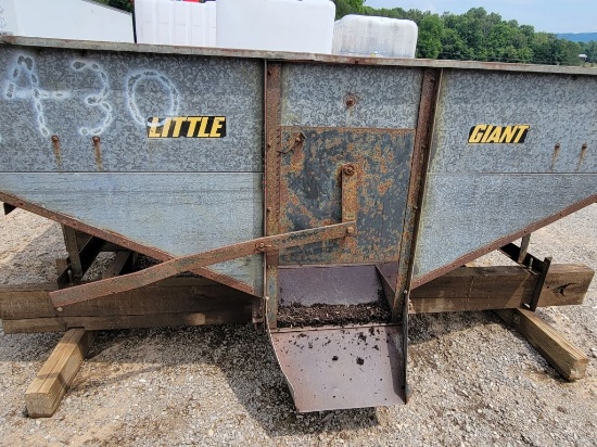 LITTLE GIANT FEED GRAVITY BOX 8' X 5'