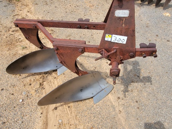 FORD 2 BOTTOM PLOW