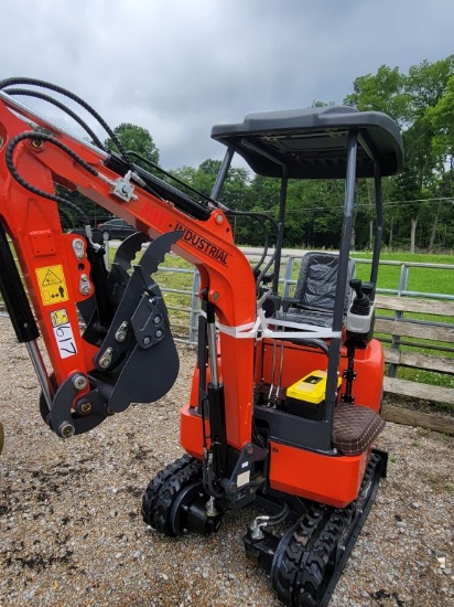 2025 AGT QK18K-C MINI EXCAVATOR KUBOTA 15HP ENGINE, 10.2KW, BUCKET, DIESEL
