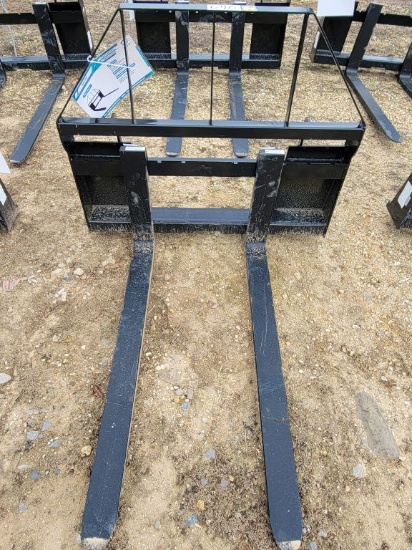 2025 MOWER KING SKID STEER FORKS, ADJUSTABLE QA, 4000LBS RATING, SN: SA2503