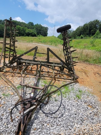 FIELD CULTIVATOR HYDRAULIC