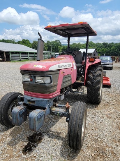 MAHINDRA 5500 OPEN STATION TRACTOR, 2WD, S:SRP371, HOURS SHOWING:1760, RUNS