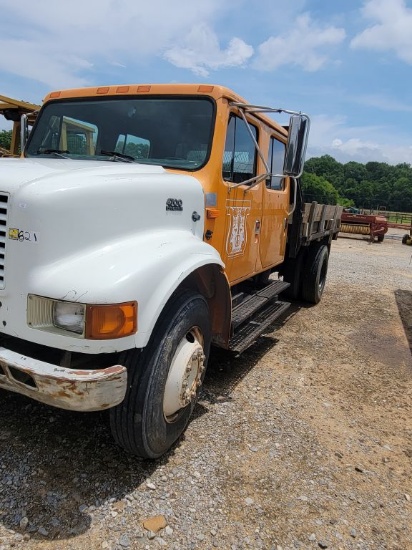 1991 INTERNATIONAL 4700 4 DOOR DUMP TRUCK, HAS TITLE, DT 360, ALLISON AUTOM