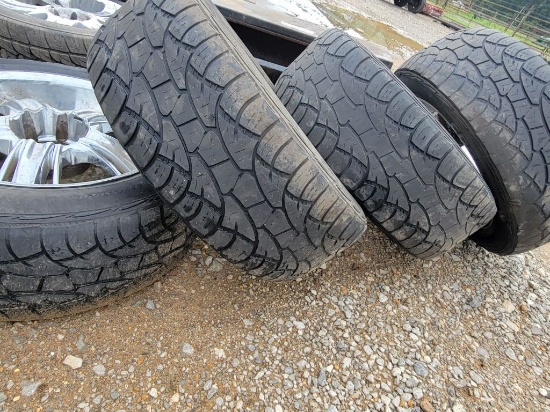 SET OF 4 WHEELS AND TIRES 275/55/20 6 LUG CHROME