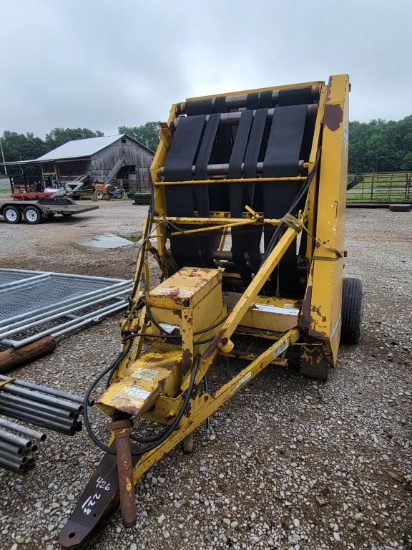 VERMEER 4X4 504C BALER FOR PARTS