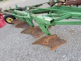 JOHN DEERE 4 BOTTOM PLOW