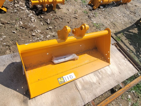 2026 FUTURE CAT 301 EXCAVATOR 32" BUCKET ATTACHMENT, SELLS ABSOLUTE