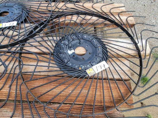 NEW FIRST QUALITY LEFT HAND RAKE WHEEL, SELLS ABSOLUTE