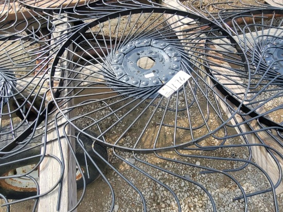NEW FIRST QUALITY LEFT HAND RAKE WHEEL, SELLS ABSOLUTE
