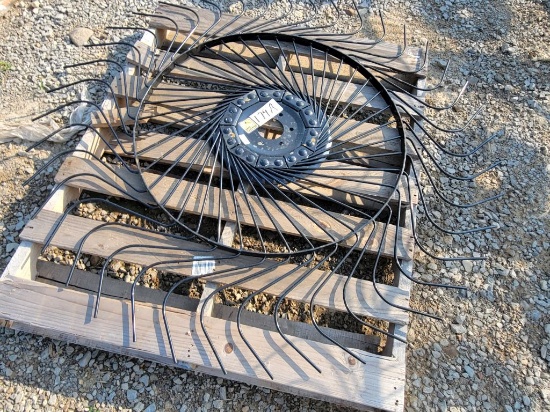 NEW FIRST QUALITY RIGHT HAND RAKE WHEEL, SELLS ABSOLUTE