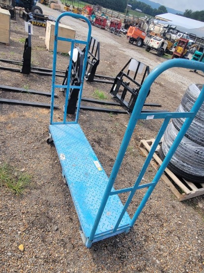 INDUSTRIAL CART (ITEM FROM SHOP DISPERSAL) SELLS ABSOLUTE