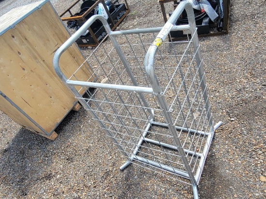 NEW GALV SQUARE BALE FEEDER *SELLS ABSOLUTE
