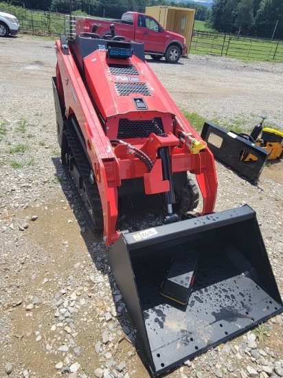 2026 Future Model:Ft-V1000 Skid Steer Loader, Engine: Kubota D1105-E4, Powe