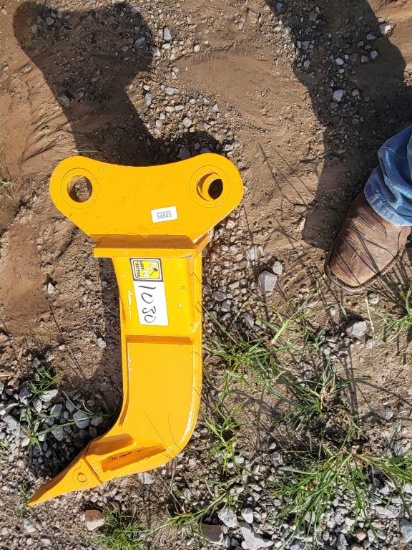 2026 FUTURE MODEL: CAT305 EXCAVATOR RIPPER , FIT TO CAT 305 EXCAVATOR, SN: