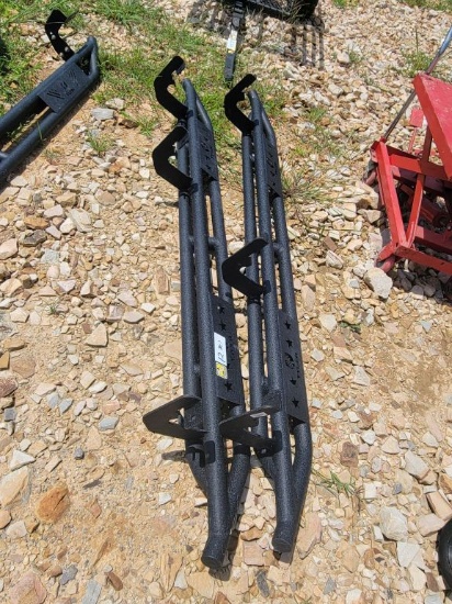 4- DOOR TRUCK SIDE STEP BARS