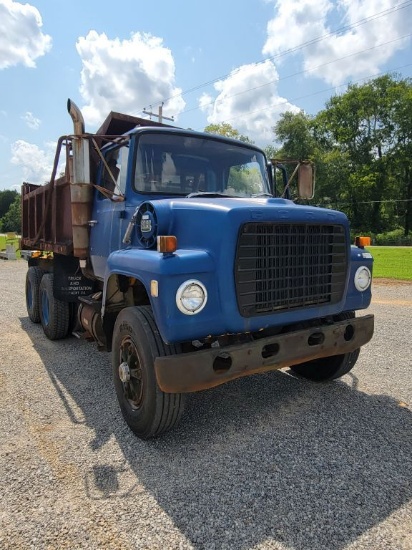 1980 Ford F8000 Dump Truck, Big Cam Cummins Engine, Eaton Fuller 6-Speed Wi