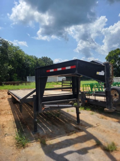 2024 JUST TRAILER LLC 25' GOOSENECK FLATBED TRAILER, SINGLE WHEEL TANDEM AX