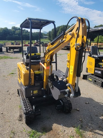 2026 Cfg Model:Mx20r Mini Excavator, Rato 23hp,16.8kw Gasoline Engine With