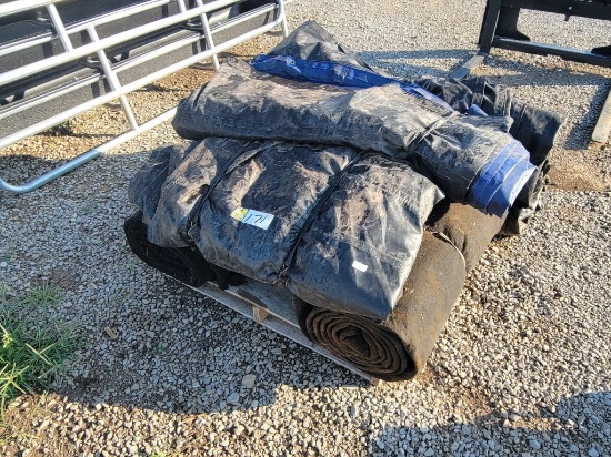 3 LOAD TARPS AND 3 LOAD BLANKETS *SELLS ABSOLUTE