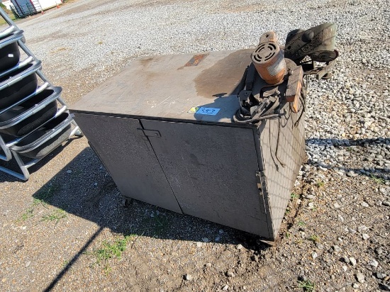 METAL STORAGE BOX *SELLS ABSOLUTE