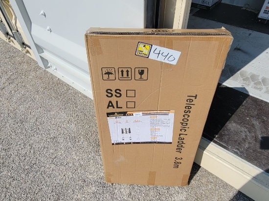 2026 LANDHONOR MODEL:LHR-TL13 12.5 FT TELESCOPING LADDER, STEP DISTANCE:1.2