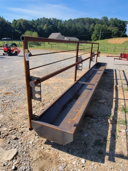 NEW 24ft HEAVY DUTY FREE STANDING CORRAL PANEL BUNK FEEDER