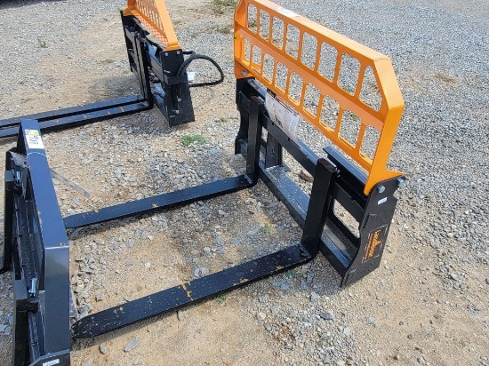 2026 LANDHONOR MODEL:PF-11-3500G SKID STEER PALLET FORK, 4,000 LB RATING, 4