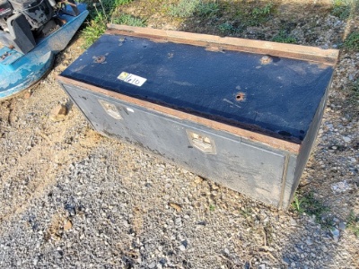 Truck Tool Box, 48" L X 18" T X 18" H