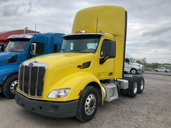 2021 PETERBILT 579 Serial Number: 1XPBD49X7MD739156