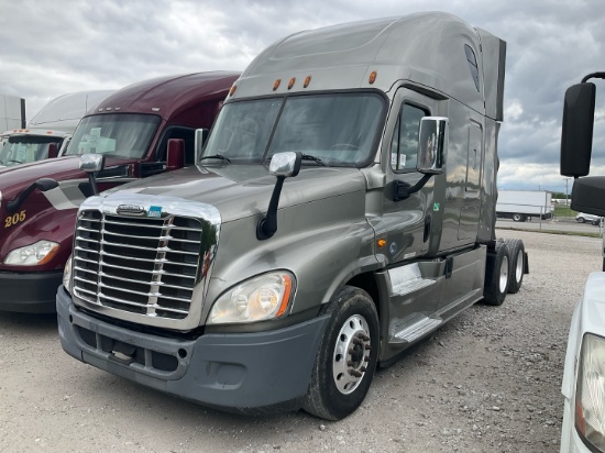 2016 FREIGHTLINER CASCADIA Serial Number: 3AKJGLD5XGSHD8643