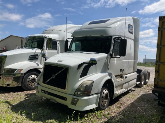 2012 VOLVO VNL Serial Number: 4V4NC9EJ4CN557444
