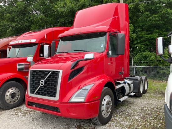 2018 VOLVO VNR64T300 Serial Number: 4V4WC9EG2JN892093