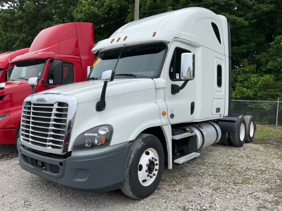 2019 FREIGHTLINER CASCADIA Serial Number: 3AKJGLDR5KSKF4193