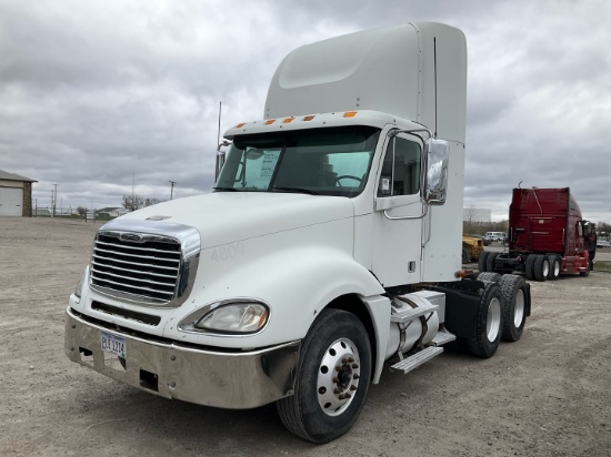 2010 FREIGHTLINER CONVENTIONAL COLUM Serial Number: 1FVXA7003ALAP6484