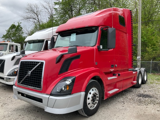 2015 VOLVO VNL64T670 Serial Number: 4V4NC9EJXFN185127