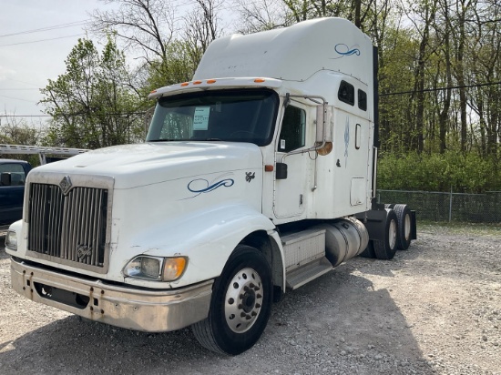 2000 INTERNATIONAL 9400I Serial Number: 2HSCNAMR8YC046300
