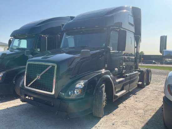 2014 VOLVO VNL64T670 Serial Number: 4V4NC9EH5EN161295