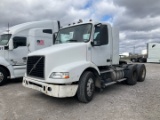 2010 VOLVO VNM64T300 Serial Number: 4V4MC9DF9AN487865