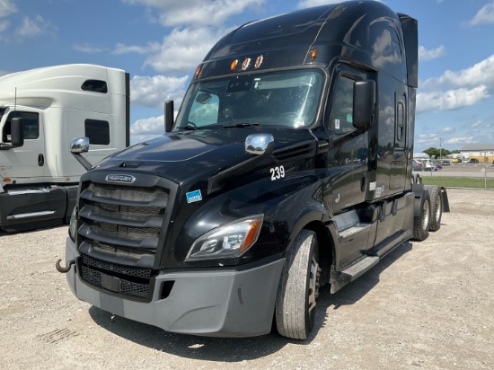 2018 FREIGHTLINER CASCADIA Serial Number: 3AKJHHDR3JSJR9921