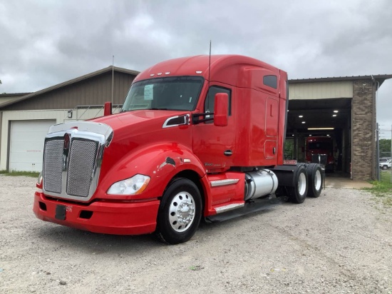 2021 KENWORTH T680 Serial Number: 1XKYDP9X4MJ395899